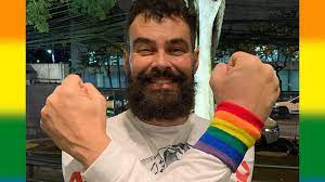 Carmo dalla vecchia falando sobre o budismo. Carmo Dalla Vecchia Pede Nude A Seguidor No Instagram Istoe Independente