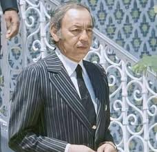 Pin By Abd On Le Roi Hassan 2 Royal Clothing Royal Family Royal