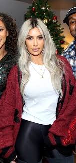 Pinterest Deborahpraha Kim Kardashian Platinum Blonde Hair With Dark Roots Platinum Blonde Hair Dark Roots Blonde Hair Bleach Blonde Hair