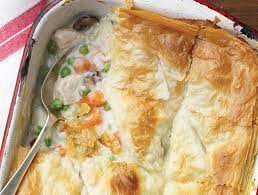 Mix 1 tablespoon of olive oil with 1 teaspoon of red wine vinegar, then lightly brush the filo, reserving the. Chicken Pot Pie With Phyllo