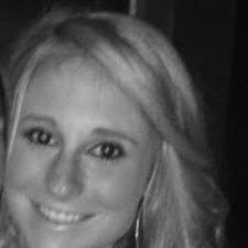 Lauren Botts's Instagram, Twitter & Facebook