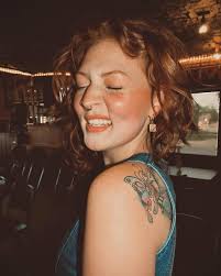 Iris Herrera Height, Age, Family, Biography » StarsUnfolded