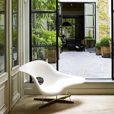 Eames La Chaise Chaises Eames Meubles Eames Maison Design