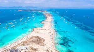 Zu formentera gibt es einiges was unbedingt zu dieser insel gehört. Tagesausflug Nach Formentera Eine Rollertour Uber Die Insel