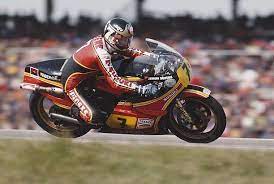 Barry Sheene Beelden En Foto S Getty Images Motogp Old Bikes Barry