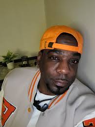 Darnell Huff (@darnell.huff) • Facebook