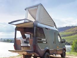 The Mercedes Sprinter Utility Transformed Into A Luxury Van Benz Sprinter Camping Car De Luxe Caravane De Luxe