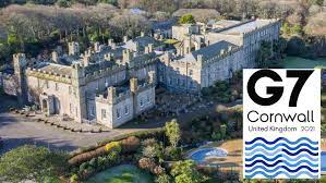 Tregenna castle, in st ives, cornwall, was built in the eighteenth century as a home for a wealthy family. Tregenna Castle Home Facebook