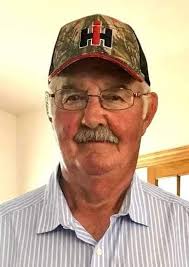 Ray Wacker's Instagram, Twitter & Facebook