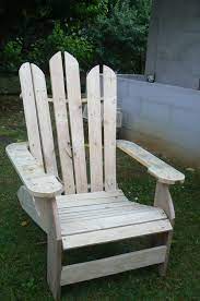 un siege en palette oui are makers siege en palettes chaise de jardin salon de jardin design