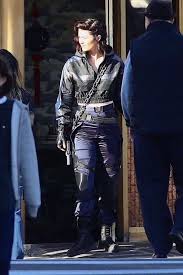 Birds Of Prey Victor Zsasz Shirt Pin By No Name On Dc Birds Of Prey Leather Jackets Women Huntress Cosplay