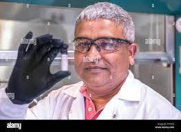 Giri hi-res stock photography and images