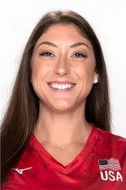 Dana Rettke's Instagram, Twitter & Facebook