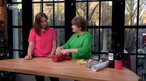 If you need help with gift wrapping, you've come to the right place! Professional Gift Wrapper Arona Khan Shows Us How To Make A Christmas Gift Extra Special Youtube