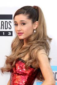 Aside from her mesmerizing singing voice, ariana grande is known for her long, luscious, brunette. Ariana Grande S Hairstyles Hair Colors Steal Her Style Page 6