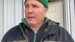 Maple Creek Composite School telah bersiaran langsung.