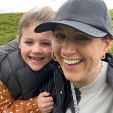 Jessica Wylie's Instagram, Twitter & Facebook