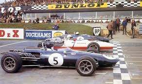 Dan Gurney Eagle John Surtees Honda And Richie Ginther Eagle Brands Hatch Gp 1967 Dan Gurney Classic Racing Cars Classic Racing