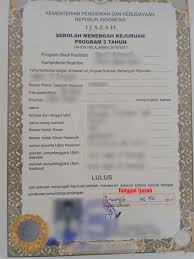 Nomor ijazah terdiri dari mdt, dua digit kode kanwil, satu sampai tiga digit dalam angka romawi kode jenjang, empat digit kode tahun dan enam digit nomor urut ijazah. Nomor Ijazah Sma Terletak Di