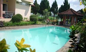 100 Daftar Villa Pacet Dan Trawas Mojokerto Di 2020 Villa Kolam Renang Kolam