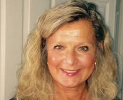 Maria Bannister's Instagram, Twitter & Facebook