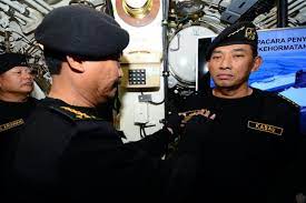 Acara penyematan dilakukan di mabes tni al dan mabes tni au di cilangkap, jakarta timur, kamis (7/1/2021). Jadi Warga Kehormatan Kapal Selam Kasau Terima Brevet Hiu Kencana Website Tentara Nasional Indonesia