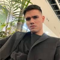 100+ perfis com “Fontela”