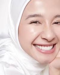 Cari Tahu Profil dan Potret Laudya Cynthia Bella, Menawan!