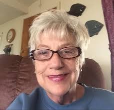 Donna Mccarty's Instagram, Twitter & Facebook