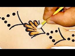 Easy Simple Mehndi Design For Back Hand New Cotton Bud Mehndi Design Trick Mehendi Designs Youtube Desain Henna Sederhana Desain Henna Desain Tato Henna