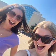 Allison Pringle and Trey Simmons's Wedding Website