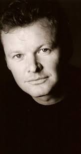 Does anyone else see a resemblance between Ger and fellow countryman  Richard Burton?