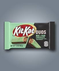 Sciogliete il cioccolato fondente con i colpetti al microonde: Comprare Kit Kat Duos Menta E Cioccolato Fondente Americanfoodshop It