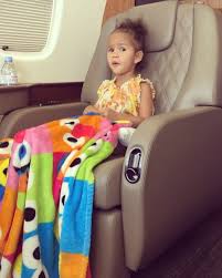 927 2k Likes 14 9k Comments Chrissy Teigen Chrissyteigen On Instagram Luna Has The Very Strong Belief That O Chrissy Teigen Family Goals Baby Car Seats