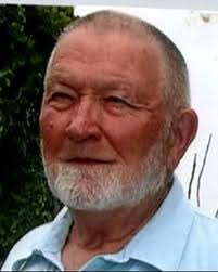 Ruth Yager's Instagram, Twitter & Facebook