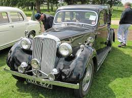 Pin By Raul Edgardo Pellegrino On Classic Car Shows In The Uk Classic Cars Cars Uk British Cars