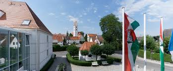 Das haus der familie liegt in stadtbergen, das westlich an augsburg angrenzt, und ist die einzige familienbildungsstätte in ganz schwaben. Stadt Stadtbergen Startseite