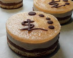 Recette Bavarois Poires Et Chocolat En Pas A Pas Poire Au Chocolat Recettes Bavaroises Bavarois Poire Chocolat