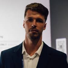 Edward (@EdwardXLreal)