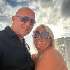 Hi guys, I'm considering booking Guayarmina Princess for my wife's birthday  next year but have never visited Tenerife before so I hope I've made a good  choice? Is this hotel as good