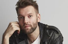 Alex Costley's Instagram, Twitter & Facebook