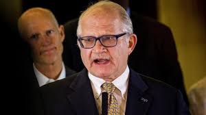 FIU board backs one-year extension for President Mark Rosenberg