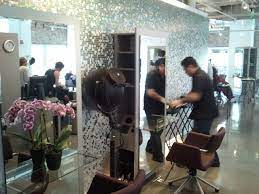Maybe you would like to learn more about one of these? Un Coiffeur A San Francisco Meilleur Coiffeur A Teste