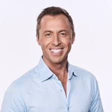 Maxim Allen's Instagram, Twitter & Facebook