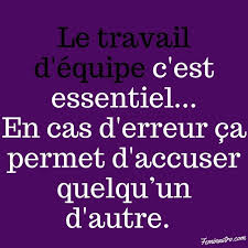 Un Peu D Humour Merci D Aimer De Commenter Et D Epingler Instagram Drole Commentaires Droles Arabe Drole