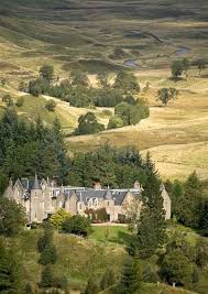 Balmoral castle and blairgowrie golf club are also within 25 mi (40 km). Society News 20xx Gathering 2