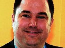 Neuer Filialleiter bei der Dresdner Bank