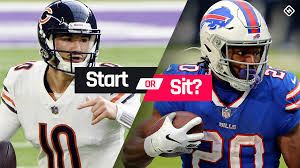 18 players to start or sit in fantasy football for week 9. Fantasy Football Start Em Sit Em Week 17 Lineup Advice Matchups Dfs Picks Sporting News