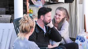 Der sänger hält es nicht für unmöglich michael wendler: Das Sommerhaus Der Stars 2019 Wer Ist Raus Frust Und Tranen Ist Laura Etwa Schwanger Vom Wendler News De