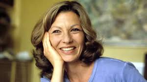 BBC EastEnders star and James Bond's Miss Moneypenny Pamela Salem dies